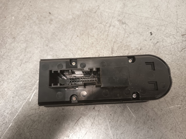 13228706 OPEL Interruptor de elevalunas delantera izquierda comprar Madrid