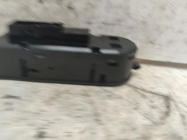 13228706 Interruptor de elevalunas delantera izquierda comprar Girona