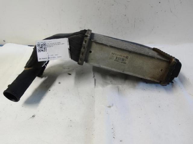Radiador de aire de admisión 13231458 OPEL