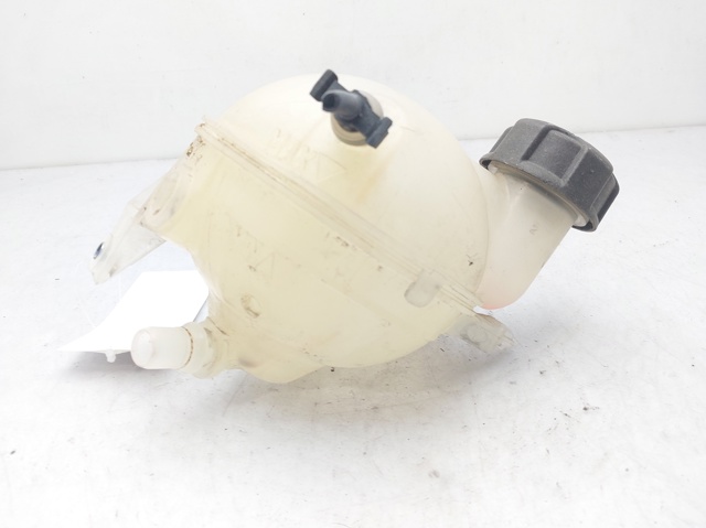 PEUGEOT 1323FA Vaso de expansión  en stock Salamanca