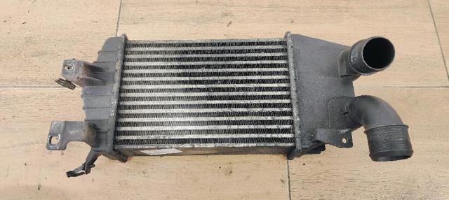 Radiador de aire de admisión 13240831 OPEL