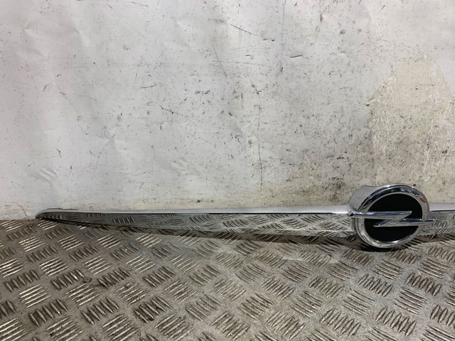 13244388 Tirador de puerta de maletero exterior  en stock Granada