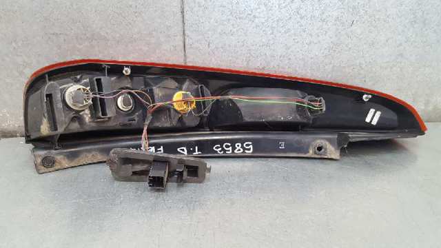 1324563 FORD Piloto trasero exterior derecho comprar Madrid