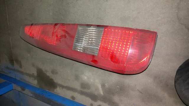 1324567 FORD Piloto trasero izquierdo comprar Alcalá