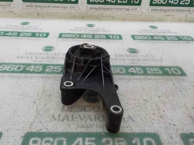 Soporte motor delantero Opel Insignia G09