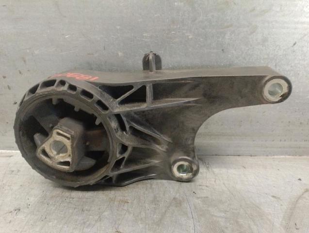 Soporte motor delantero Opel Insignia G09