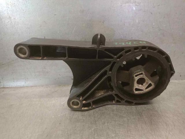 Soporte motor delantero Opel Insignia G09