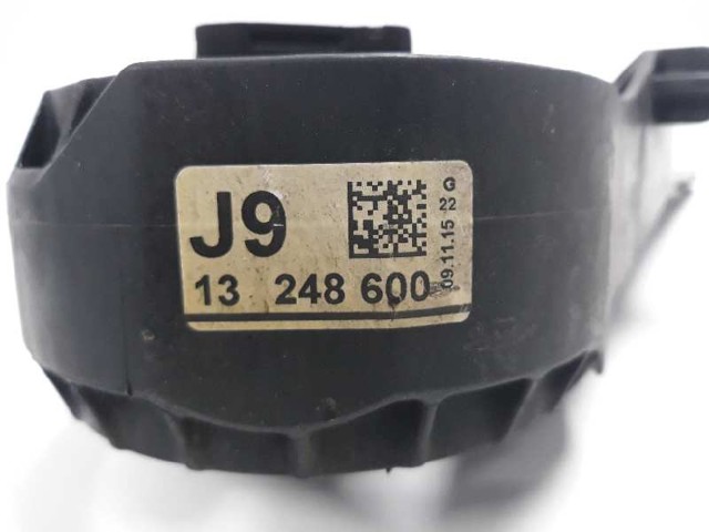 13248600 Soporte de motor delantero  en stock Granada