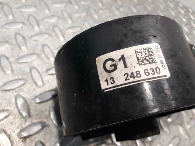 13248630 Soporte de motor trasero  en stock Sabadell
