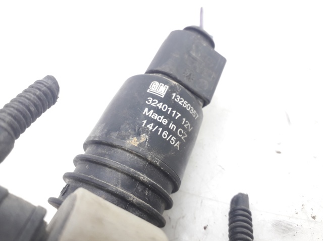 13250357 OPEL Bomba-motor de limpiaparabrisas delantero/trasero comprar Madrid