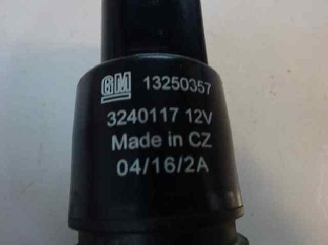 13250357 Bomba-motor de limpiaparabrisas delantero/trasero comprar Sevilla