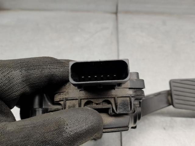 13252702 Pedal del acelerador  en stock Castellón