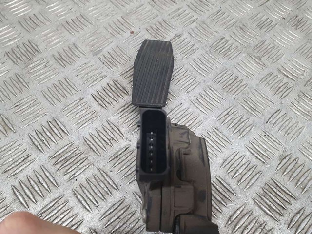 OPEL 13252702 Pedal del acelerador  en stock Valencia