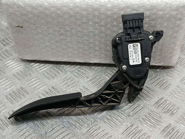 13252702 Pedal del acelerador  en stock Sabadell