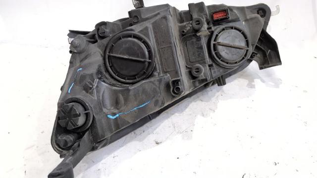13253647 Faro derecho  en stock Granada