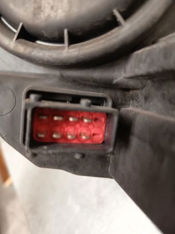 OPEL 13253647 Faro derecho  en stock Salamanca