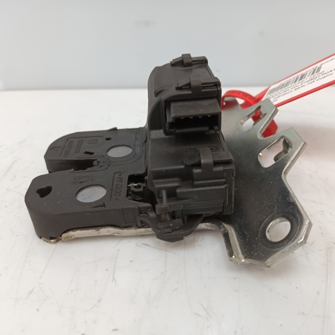 OPEL 13253732 Cerradura de tapa de maletero  comprar en Ponferrada
