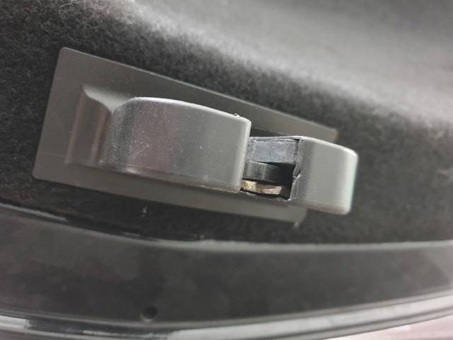 13253732 Cerradura de tapa de maletero  comprar en Pontevedra