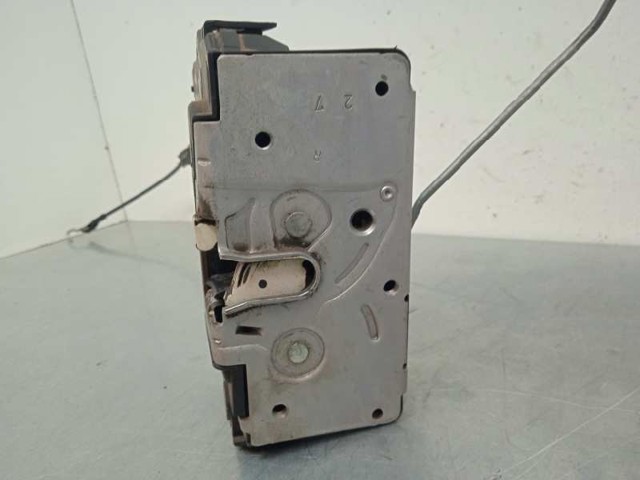 13258274 OPEL Cerradura de puerta delantera derecha  comprar en Jaén