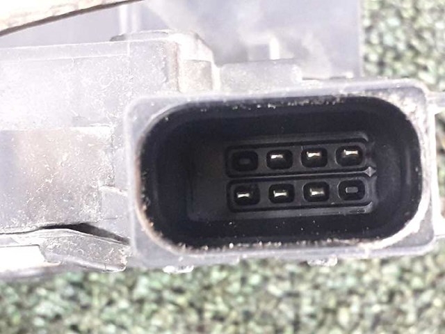 13258274 OPEL Cerradura de puerta delantera derecha  en stock Gandía
