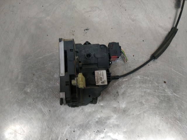 OPEL 13258274 Cerradura de puerta delantera derecha  comprar en Albacete