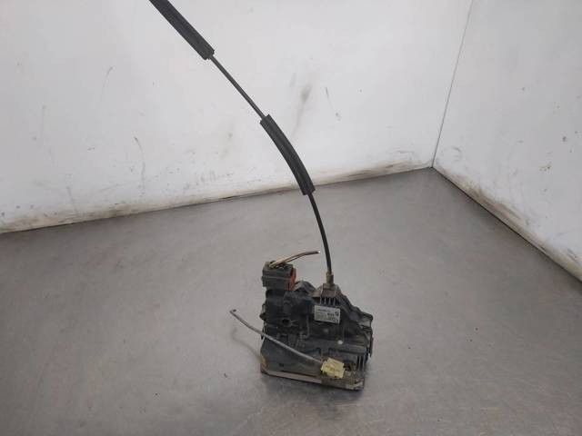 OPEL 13258274 Cerradura de puerta delantera derecha comprar Tarragona
