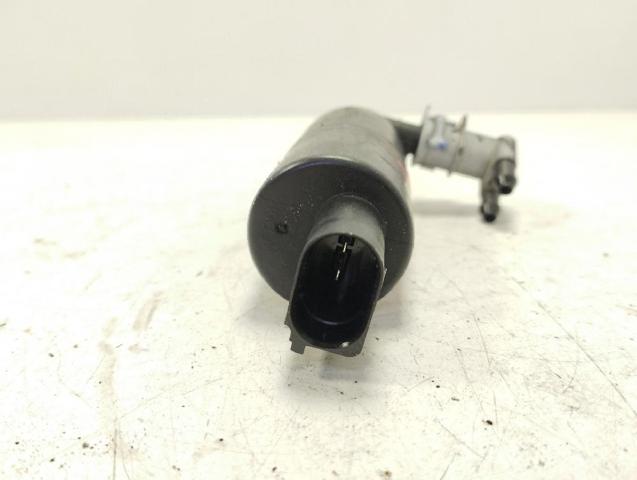 13264299 OPEL Bomba-motor de lavafaros comprar Madrid