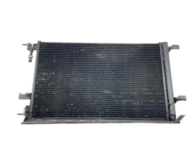 OPEL 13267649 Condensador aire acondicionado  en stock Terrassa