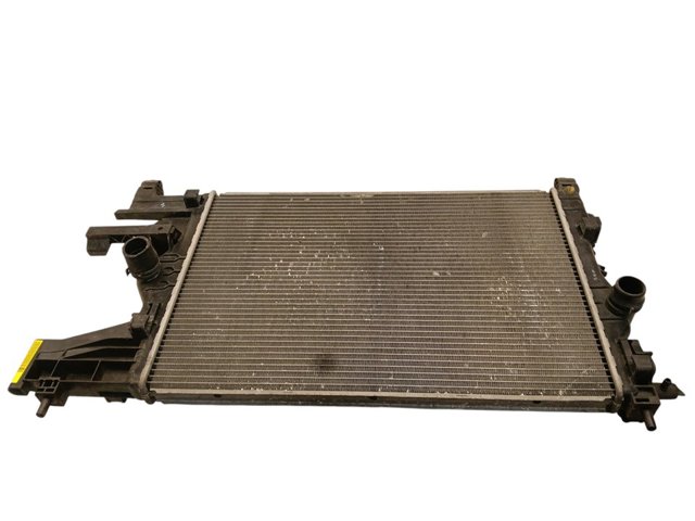 OPEL 13267655 Radiador comprar Pamplona
