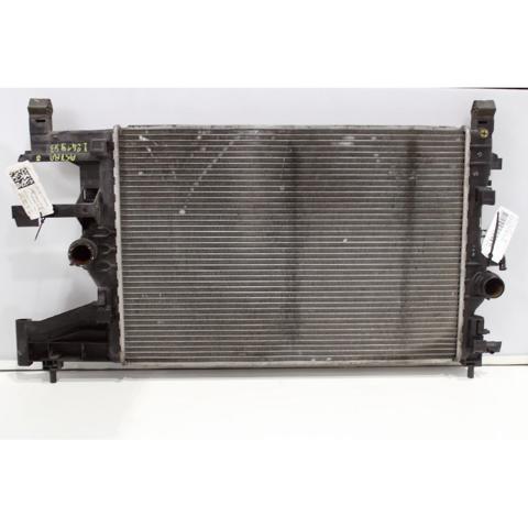 13267656 Radiador de refrigeración del motor  disponible Burgos