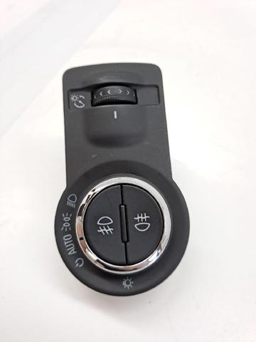 13268707 Interruptor de luces en el tablero  disponible Burgos
