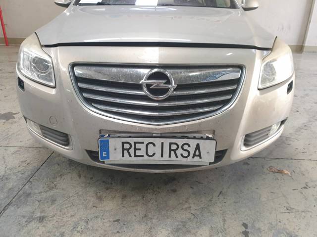 Parachoques delantero 13277153 Opel