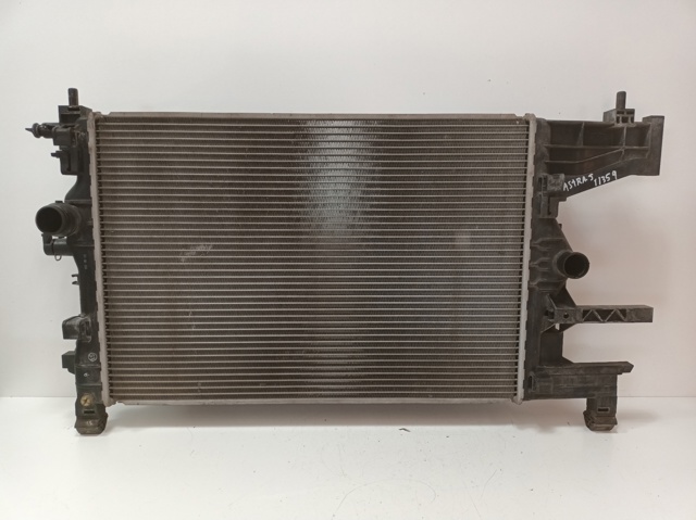 OPEL 13281773 Radiador  en stock Terrassa