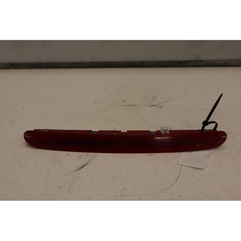 Luz de freno trasera adicional  13282241 OPEL