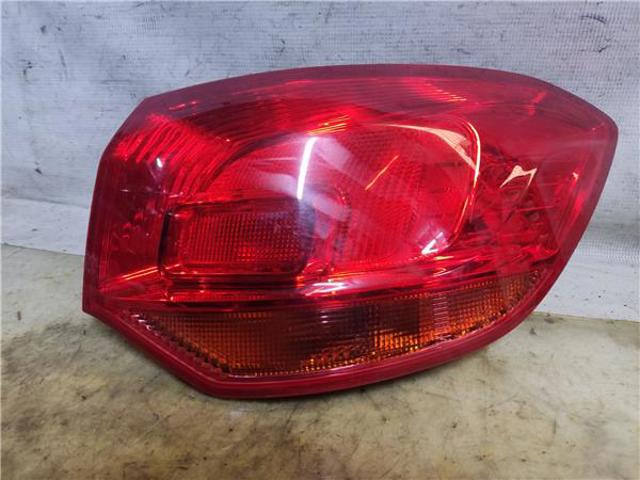 13282243 OPEL Piloto trasero exterior derecho comprar Madrid