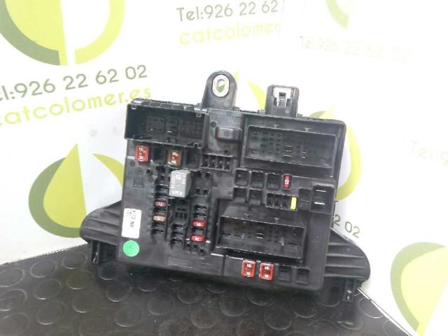 Caja de fusibles para Opel Insignia G09