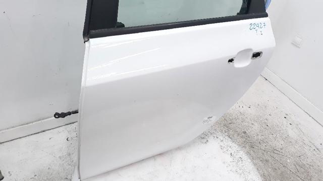 OPEL 13285610 Puerta trasera izquierda comprar Pamplona