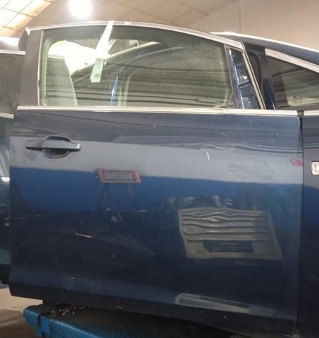 13285611 OPEL Puerta trasera derecha  en stock Huelva