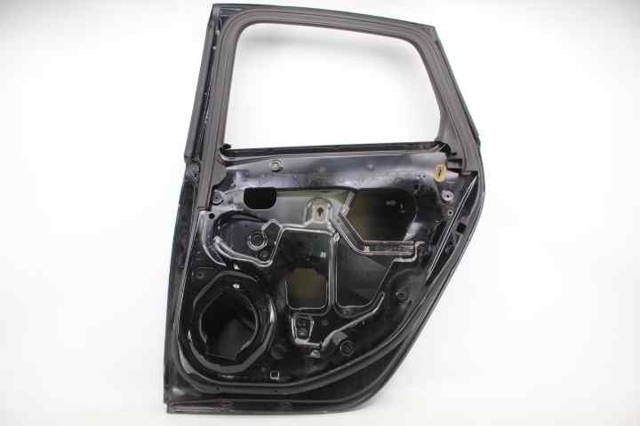13285611 Puerta trasera derecha  en stock Sabadell