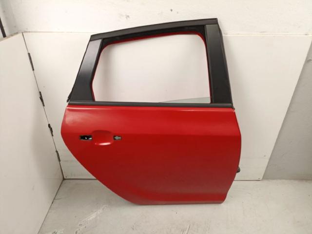 13285611 OPEL Puerta trasera derecha comprar Alcalá