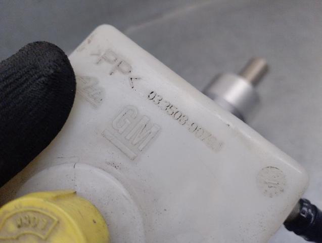 Cilindro principal de freno Opel Astra