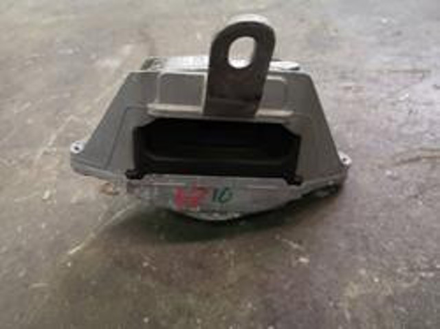 13287953 Soporte izquierdo del motor  disponible Utrera