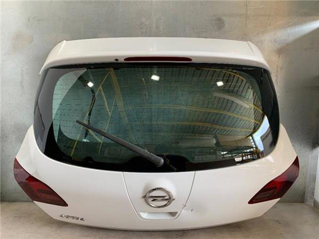 Precio del repuesto Puerta de maletero Astra  hatchback
