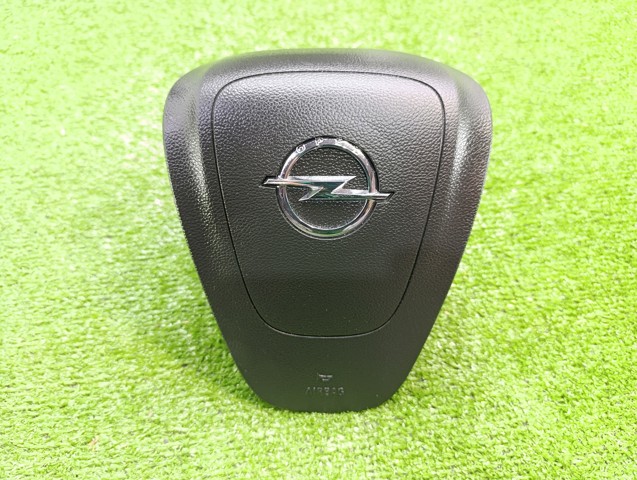 13301067 OPEL Salpicadero  comprar en Jaén