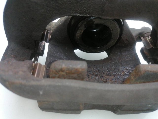13301227 Pinza de freno delantera derecha  comprar en Pontevedra
