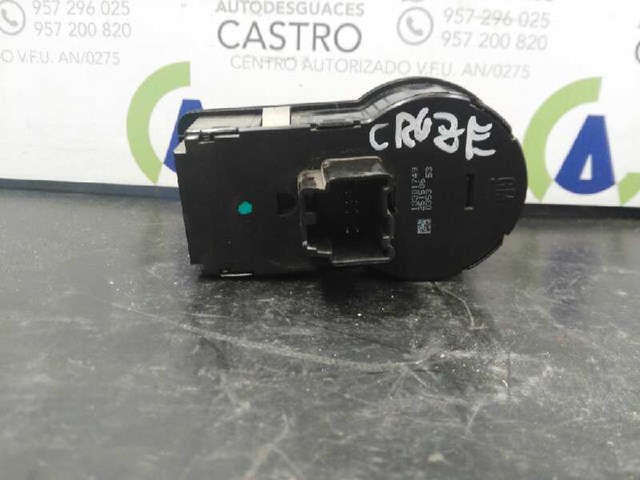 13301749 GM Interruptor de luces en el tablero comprar Madrid