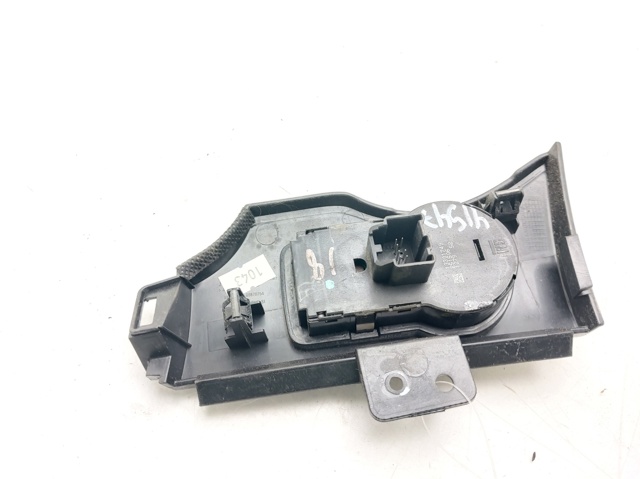 13301749 Interruptor de luces en el tablero  en stock Sabadell