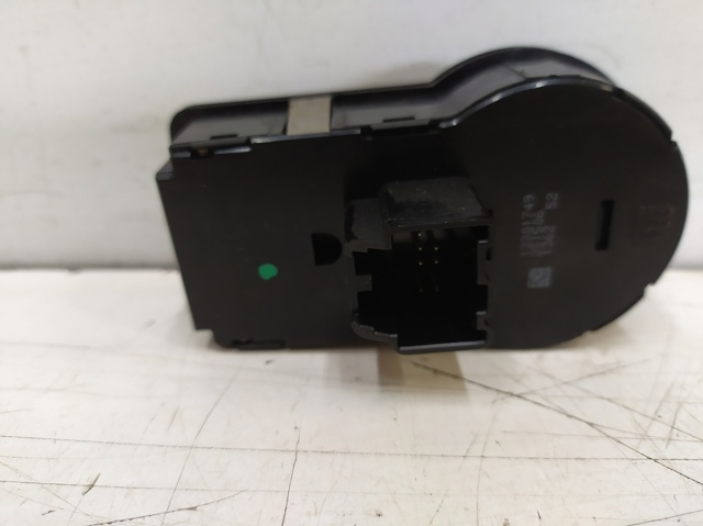 13301749 GM Interruptor de luces en el tablero  en stock Gandía