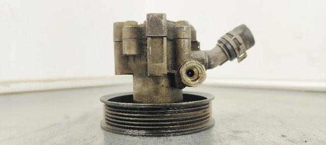 Bomba de dirección asistida  13309339 OPEL