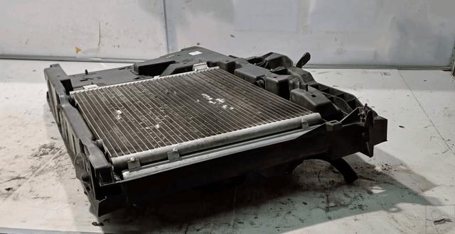 1330W9 Radiador  en stock Castellón